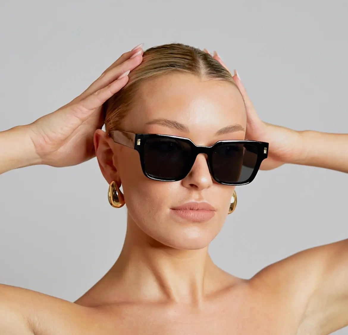 Sunglasses (4 styles)