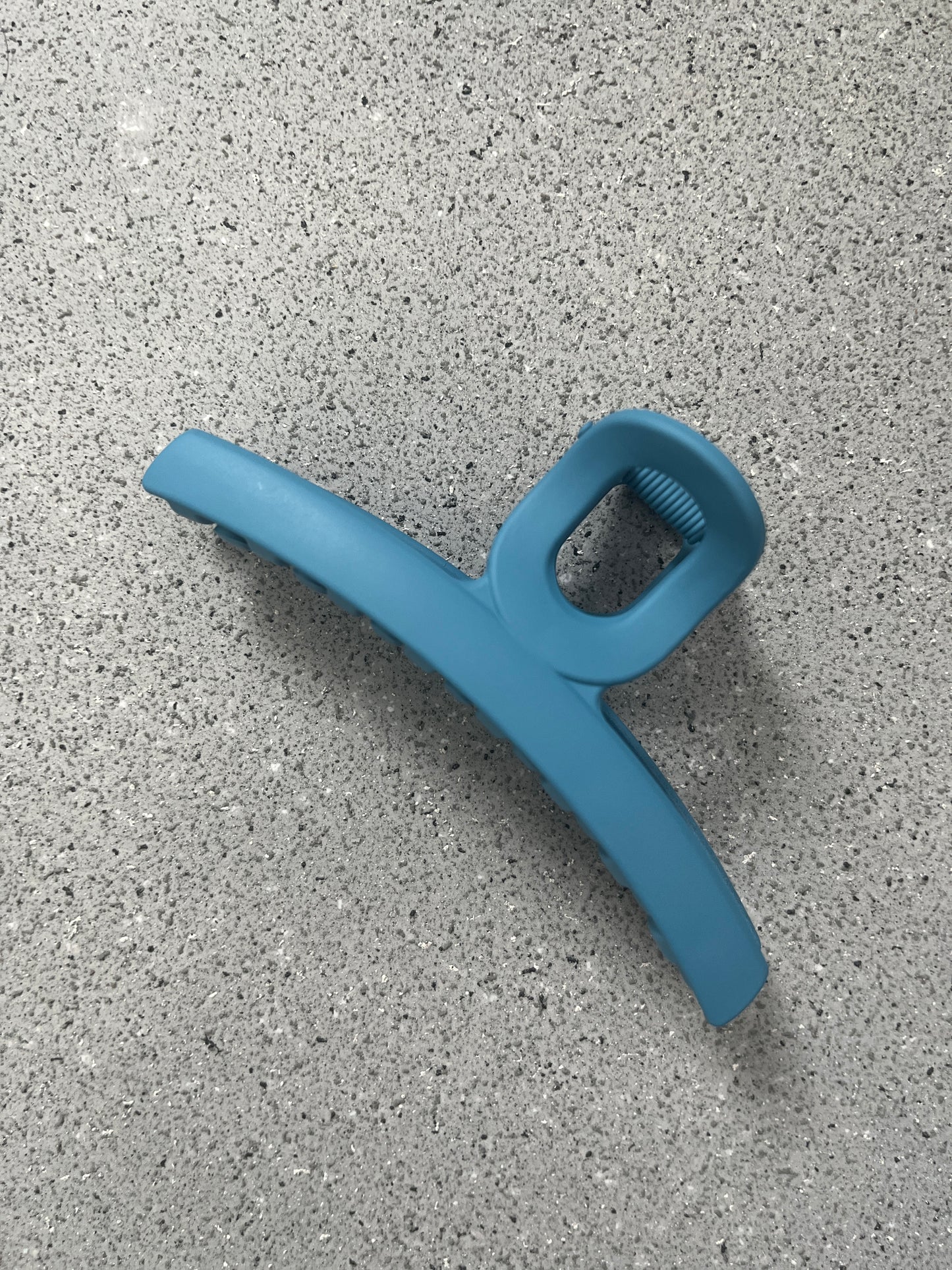 Loop Claw Clip